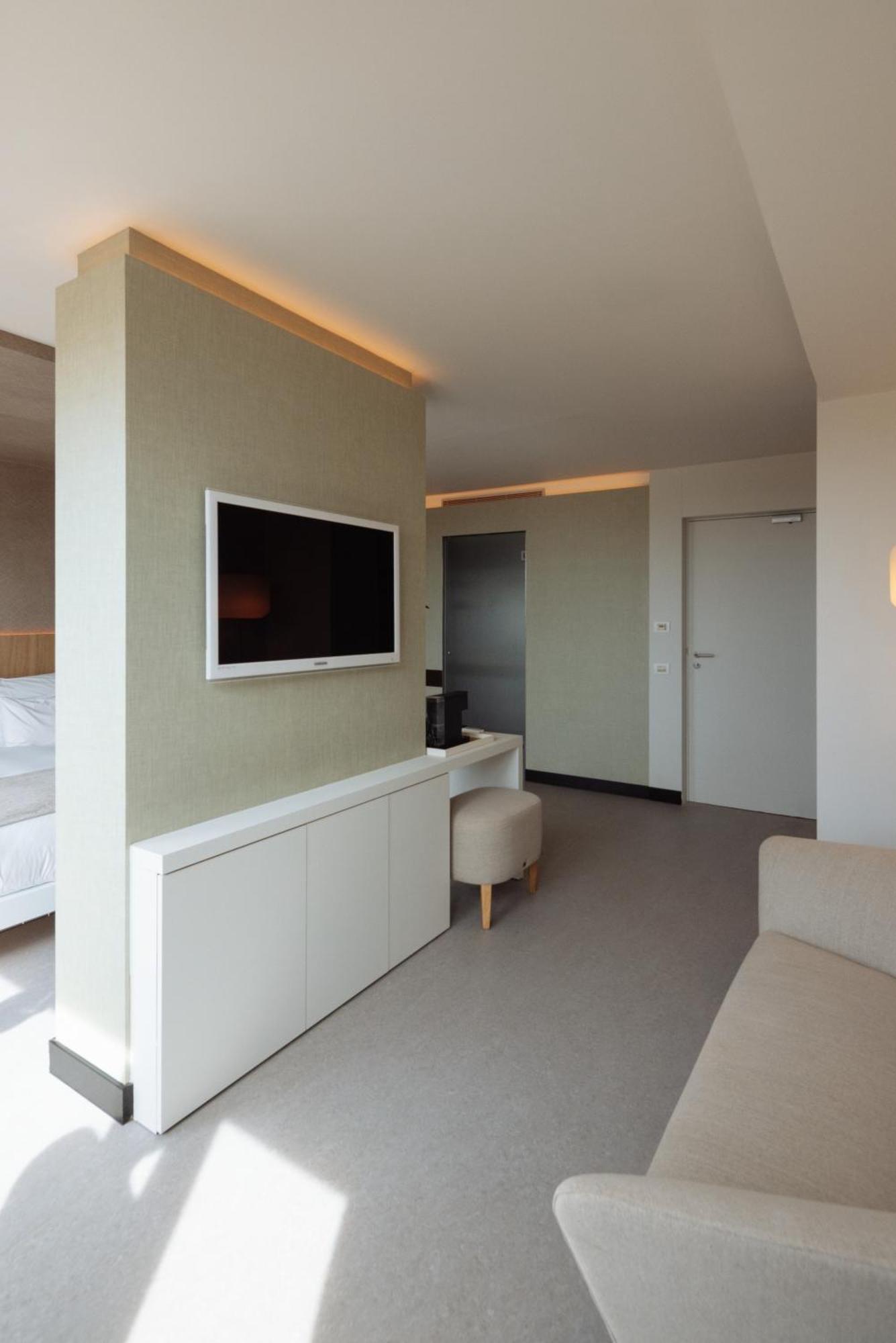 Hotel Arconte (Adults Only) Барселона Екстериор снимка